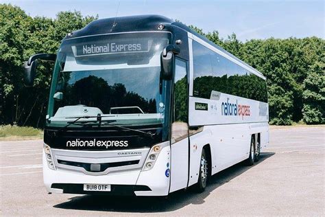 national express bristol to london gatwick.